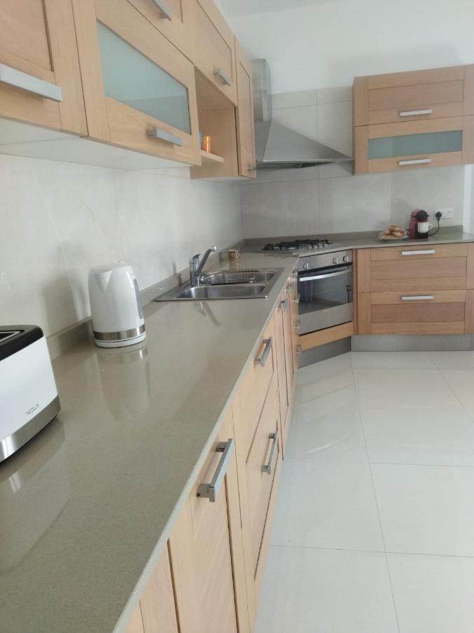 Centrally Located Bugibba Apartment - Seaside Comfort San Pawl il-Baħar Kültér fotó